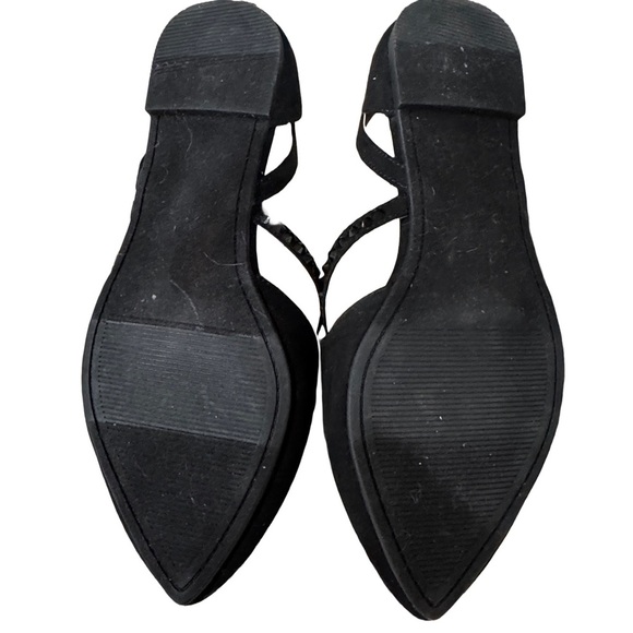 NWT Torrid Black Flats with Pointed Toe Design and Delicate Straps Size 8WW - Picture 3 of 6